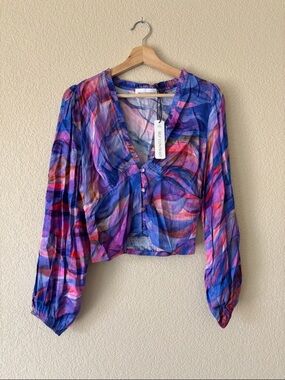 Self Contrast Purple Multi-Color V-Neck Button Front Women's Top- NWT